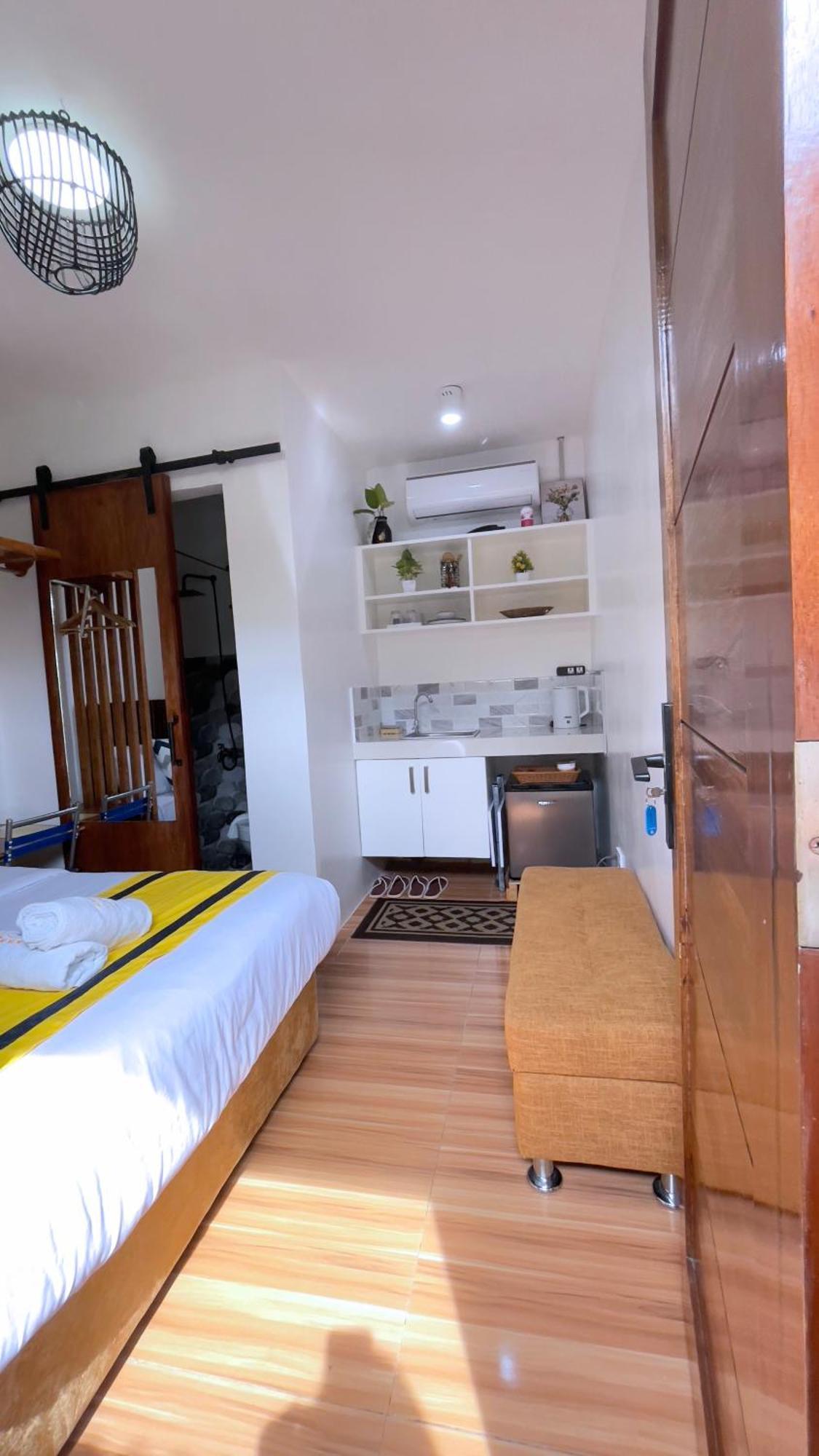 Mactan Hostel Lapu-Lapu City Exterior photo